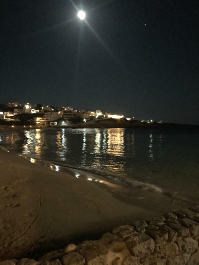 Vegera 'sofrano', Stavros